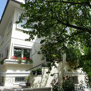 Sunshine Guest house
