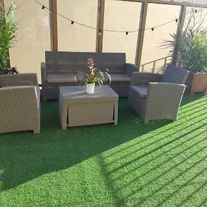 Appartamento La Terrasse - Big & Terrace 80m2 - Metro 17 Min From Paris, Bagneux (Hauts-de-Seine)